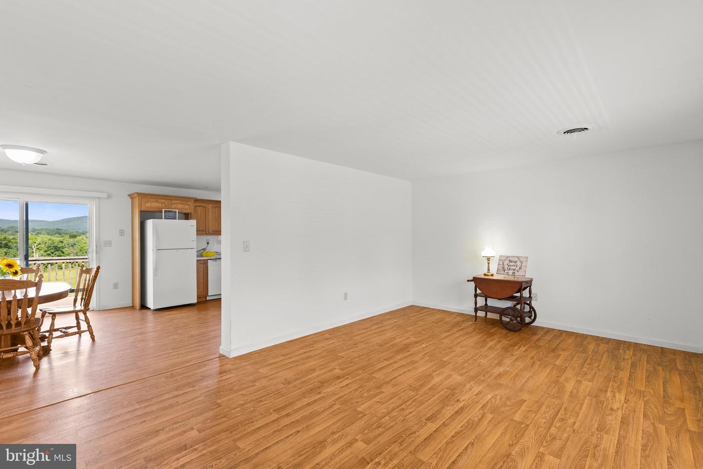 726 S Baltimore St Property Photo 6
