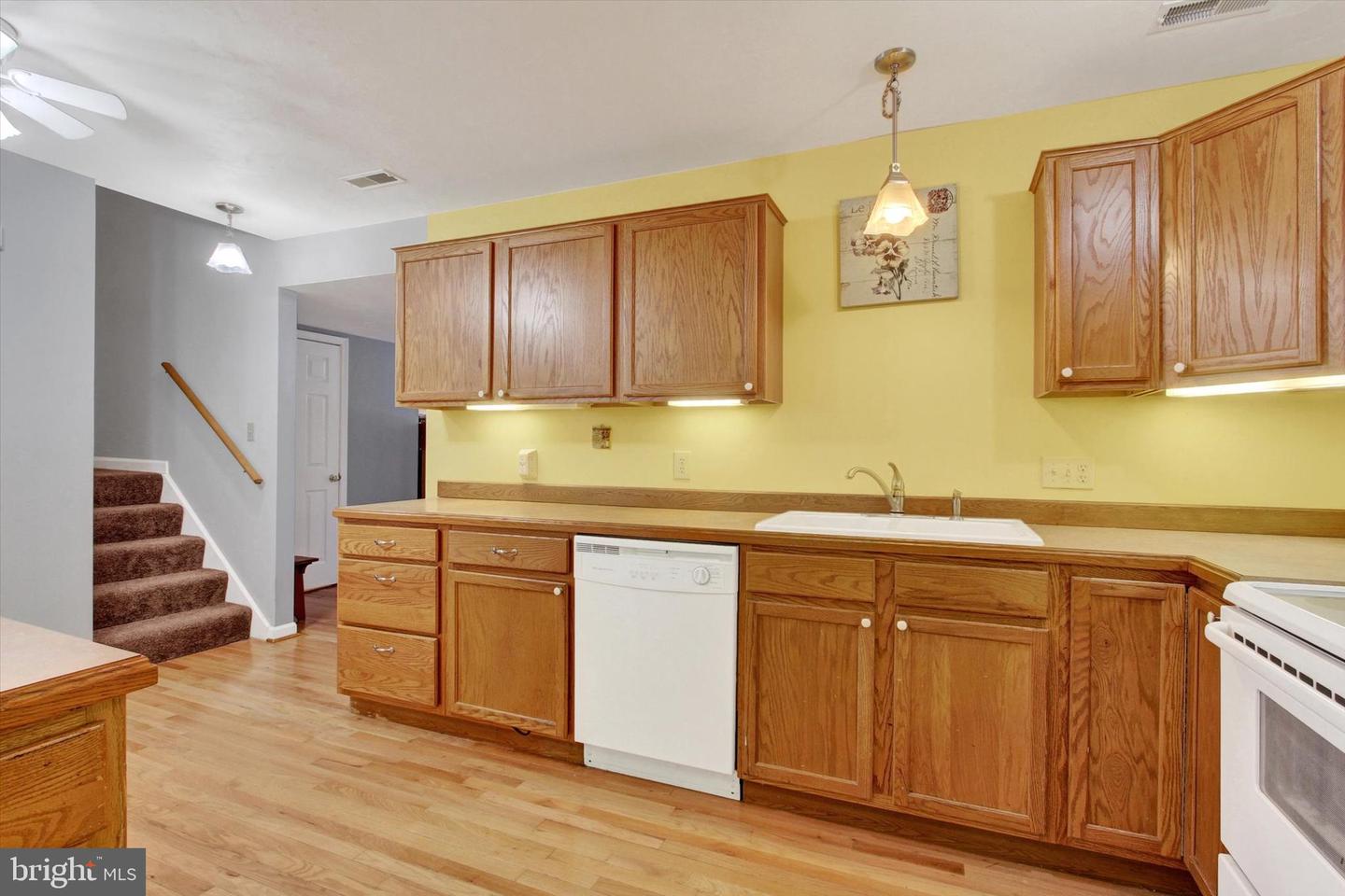 409 Springbrook Ct Property Photo 11