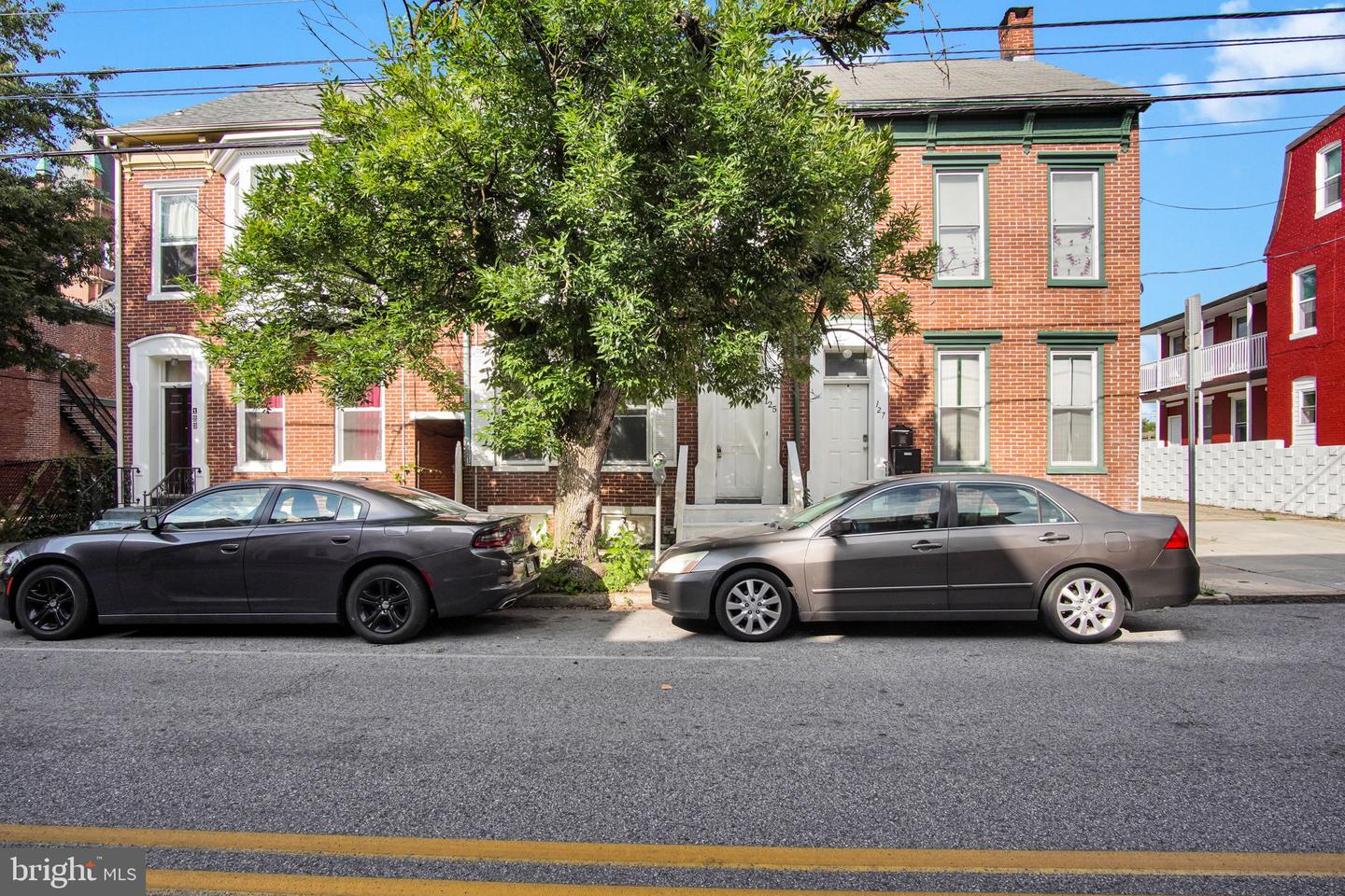 125 S Pershing Ave Property Photo 1