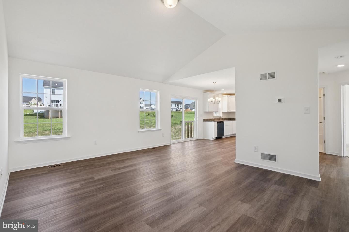 2673 Victorian Dr #lot #64 Property Photo 3