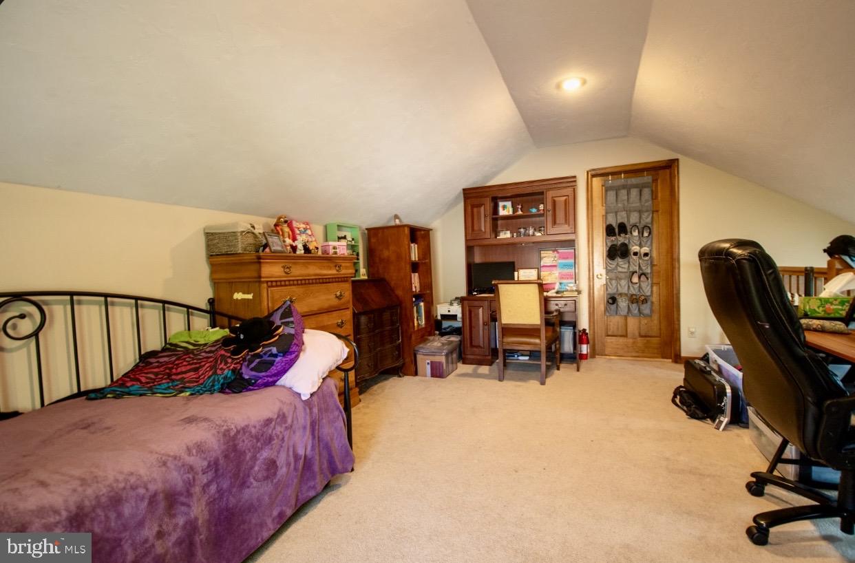 153 Timber Ln Property Photo 47
