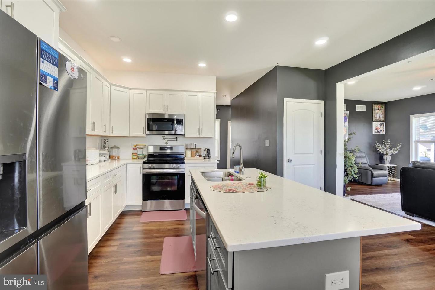 13 Bentley Ct Property Photo 12