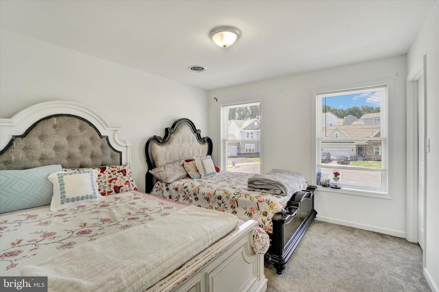 13 Bentley Ct Property Photo 15