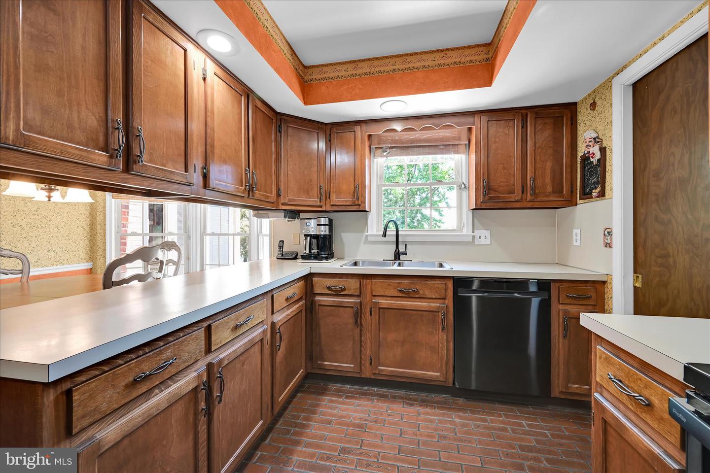 3711 Cayuga Ln Property Photo 17