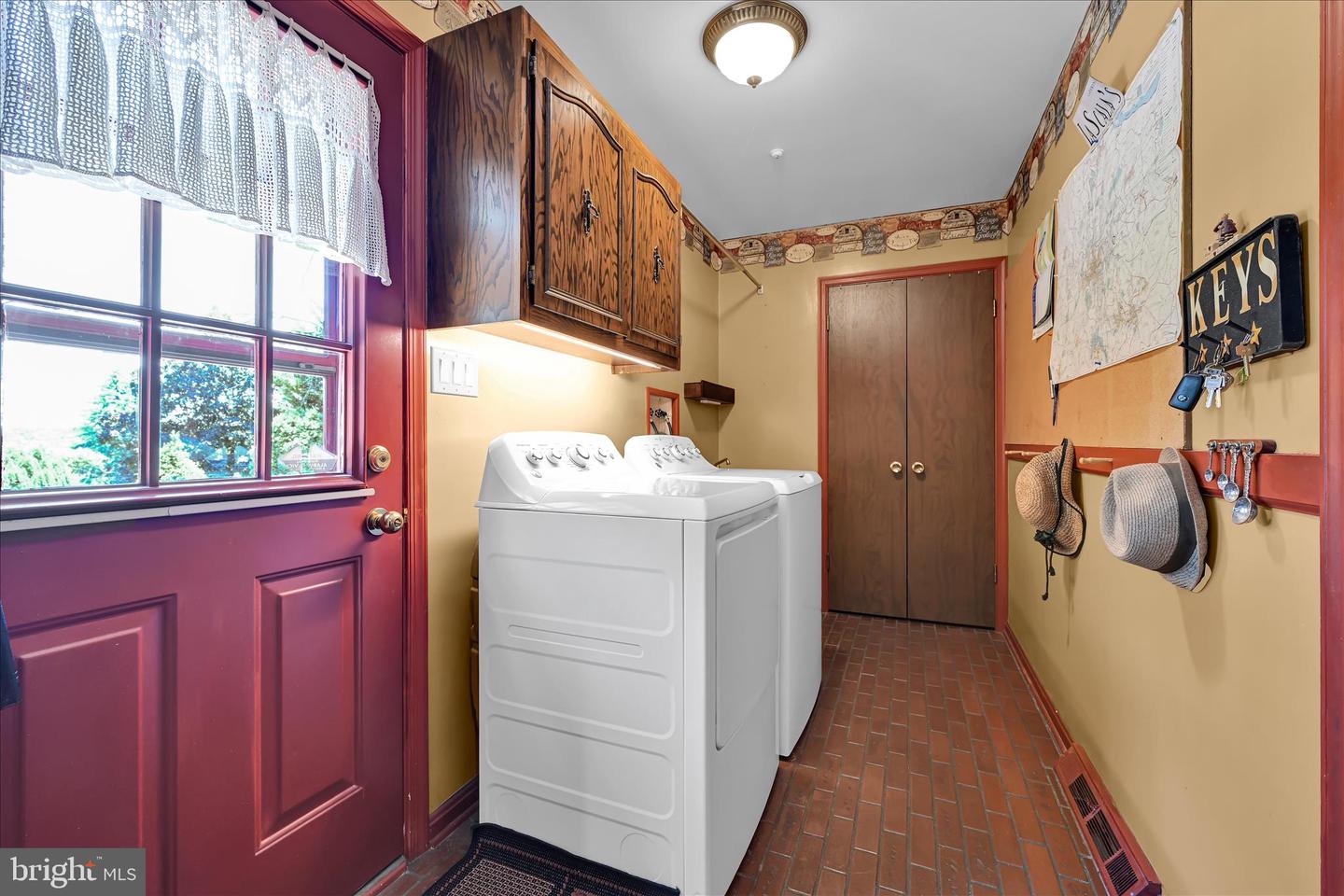 3711 Cayuga Ln Property Photo 36