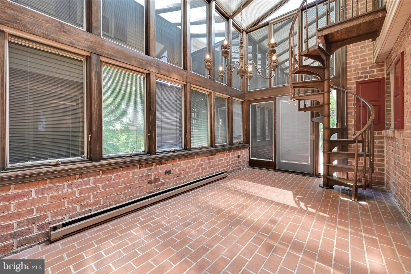 3711 Cayuga Ln Property Photo 41