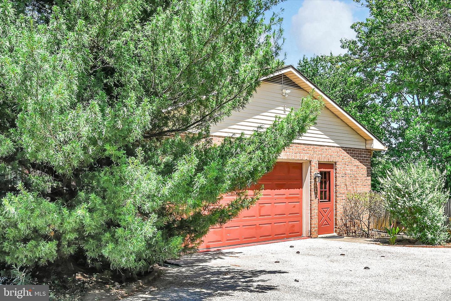 3711 Cayuga Ln Property Photo 43