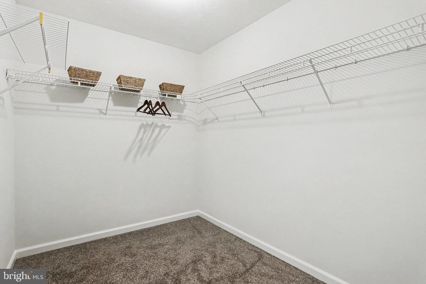436 Springbrook Ct #e1 Property Photo 26