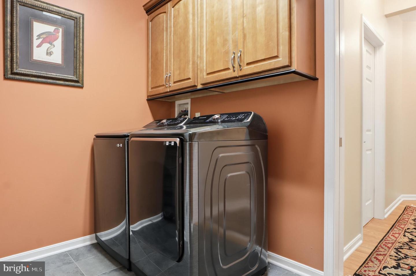 1823 Stone Hill Dr Property Photo 37
