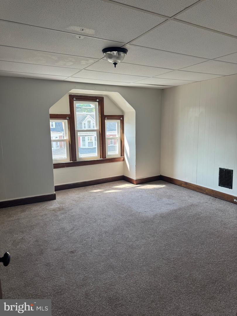 642 Pennsylvania Ave #2 Property Photo 8