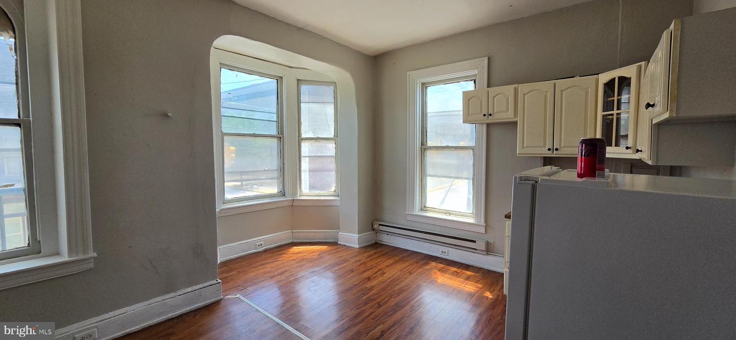 158 S Pershing Ave Property Photo 10