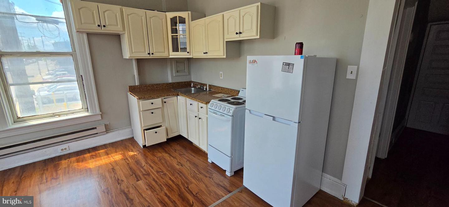 158 S Pershing Ave Property Photo 11