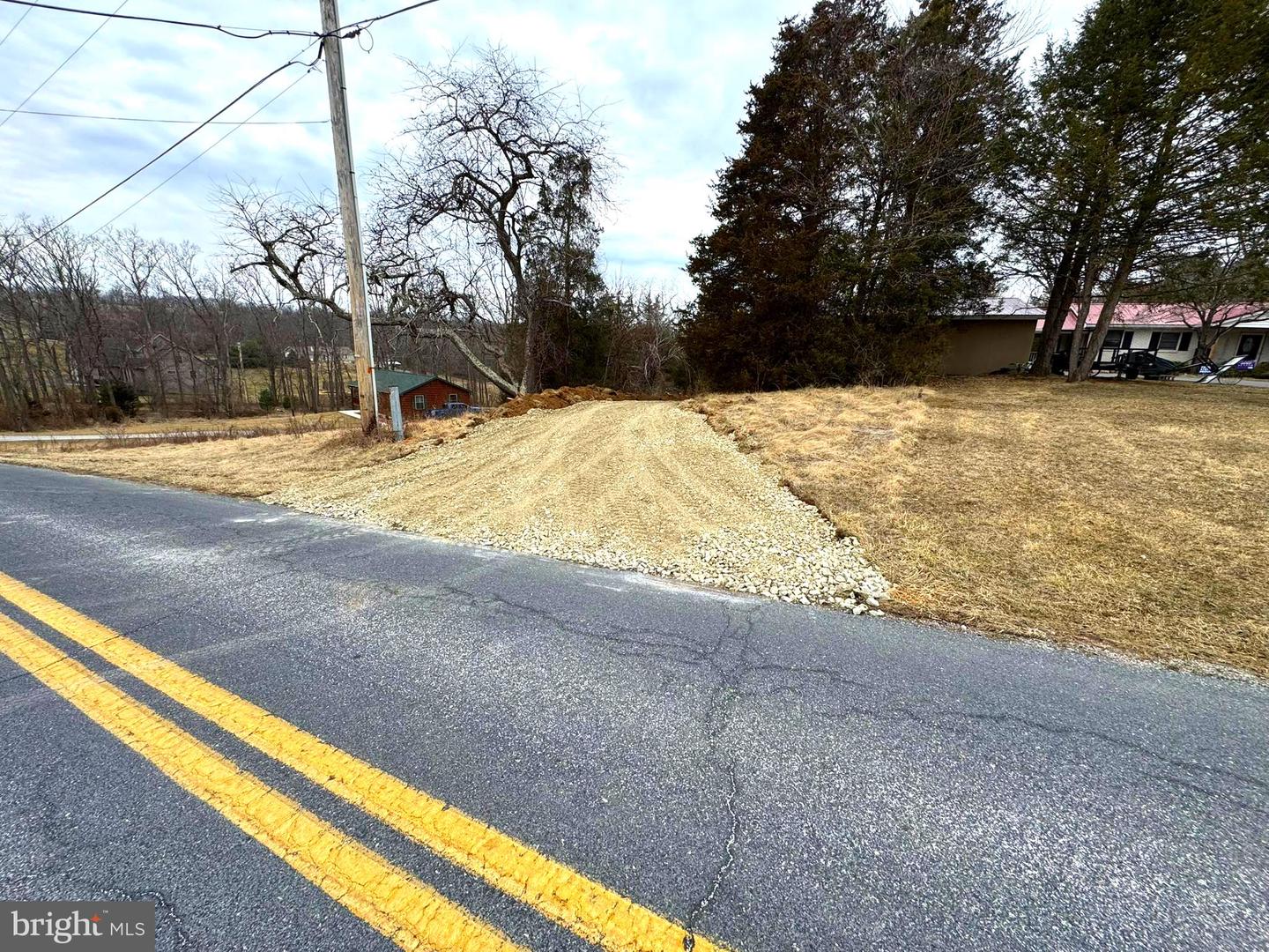 270 S Winding Rd Property Photo 9