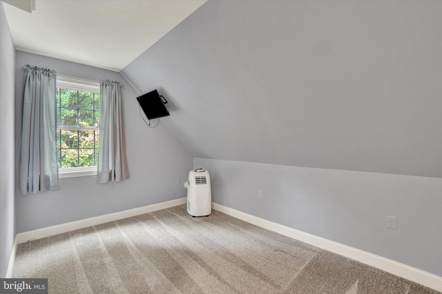 119 Meadow Hill Dr Property Photo 20