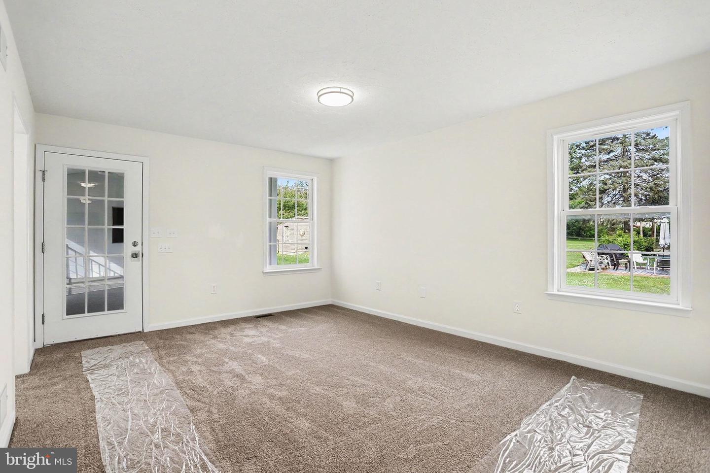 649 Baer Ave Property Photo 12