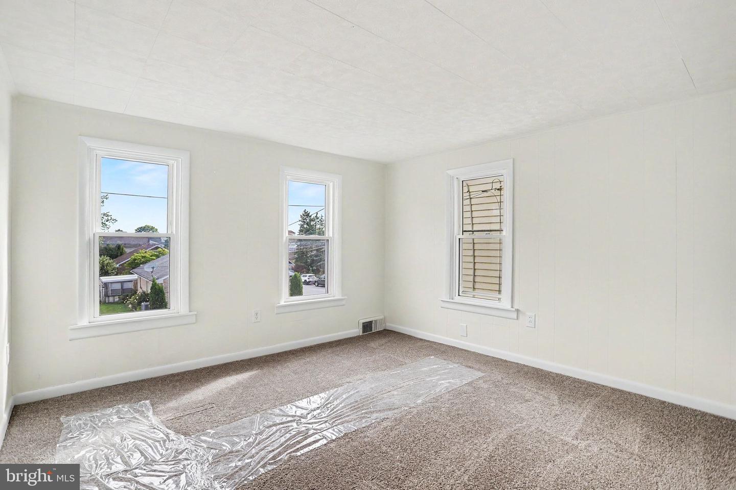 649 Baer Ave Property Photo 19