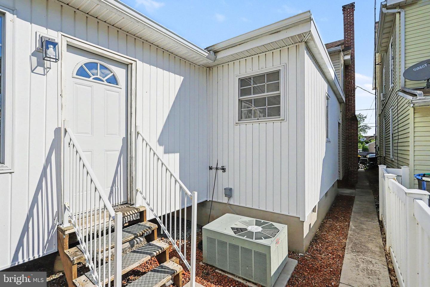 649 Baer Ave Property Photo 24