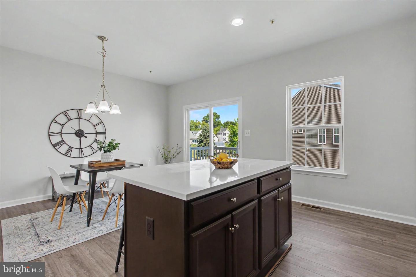 414 Charles Ave Property Photo 12