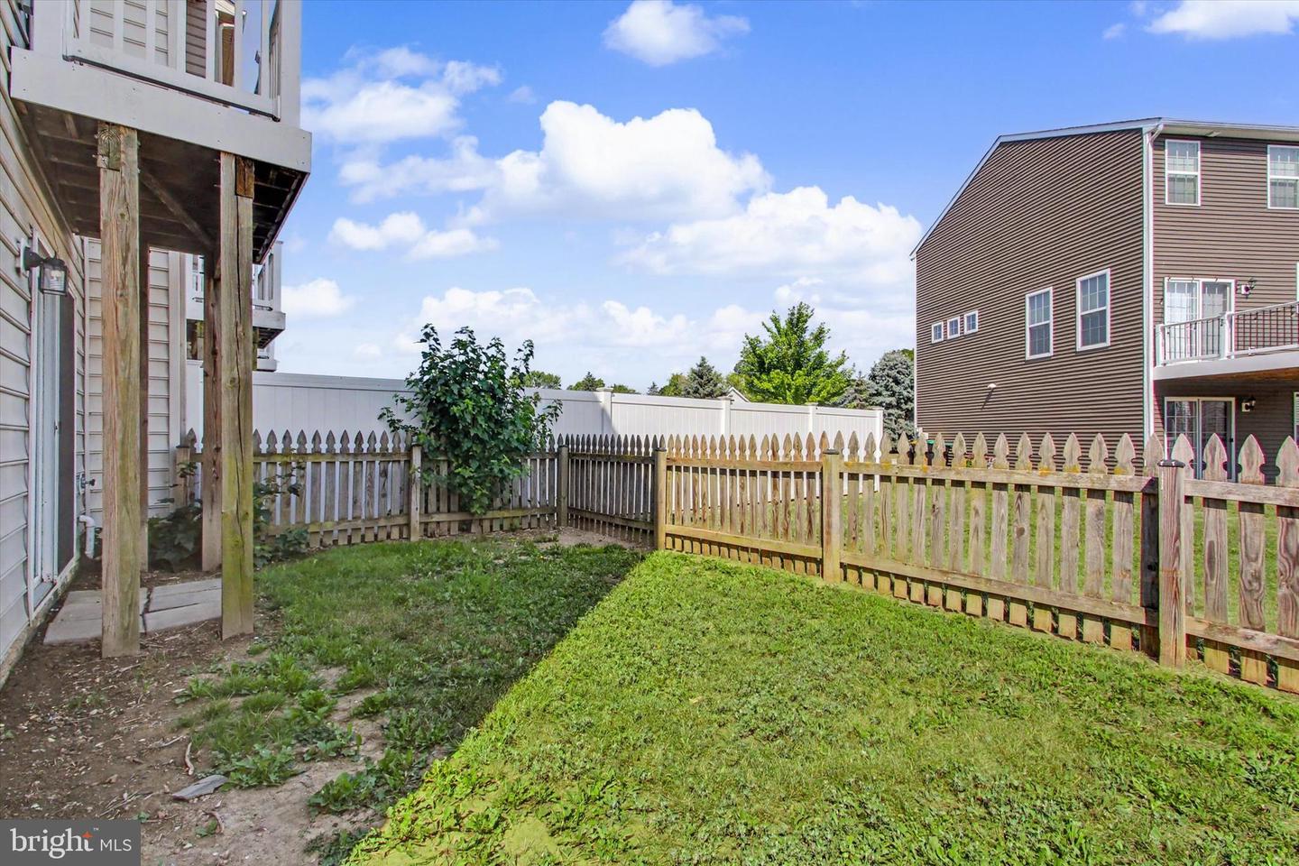 414 Charles Ave Property Photo 28