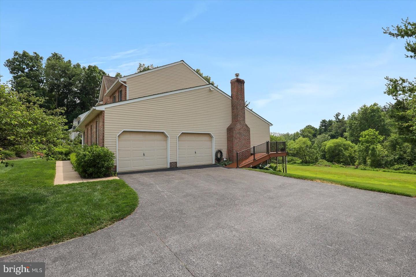 12 Mccurley Dr Property Photo 6