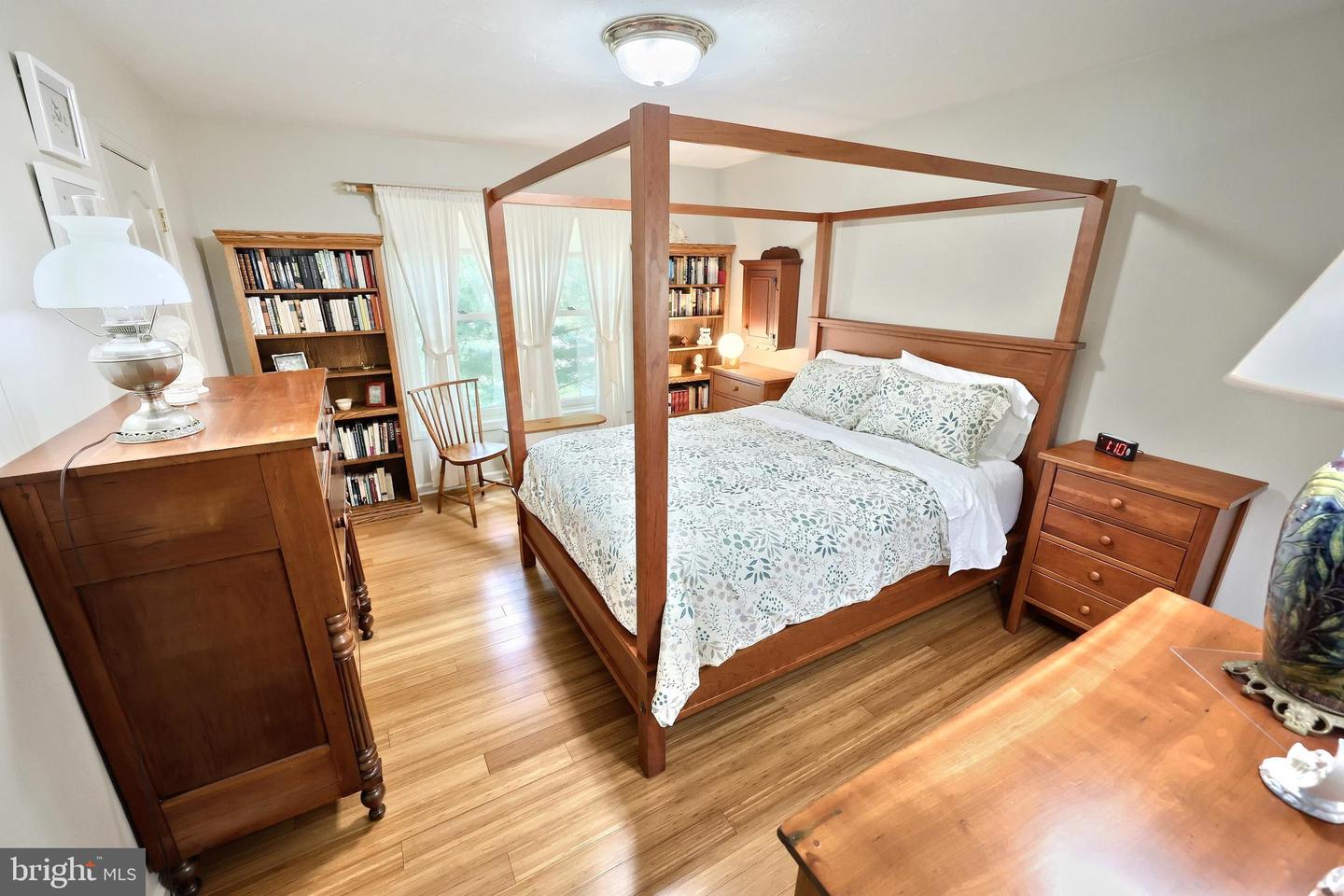 49 Amanda Ave Property Photo 21