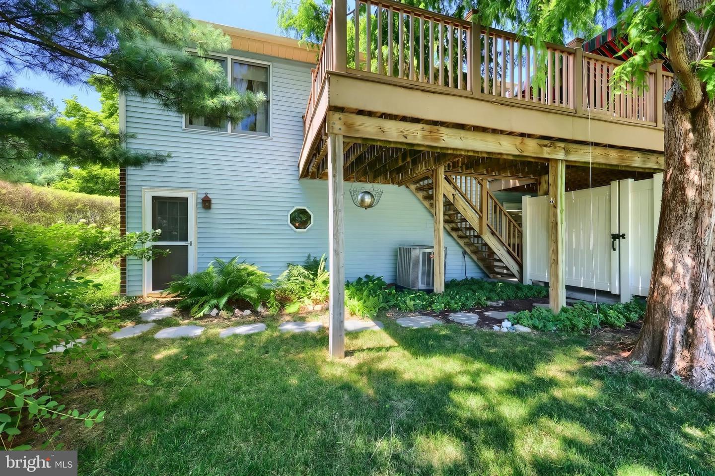 49 Amanda Ave Property Photo 41
