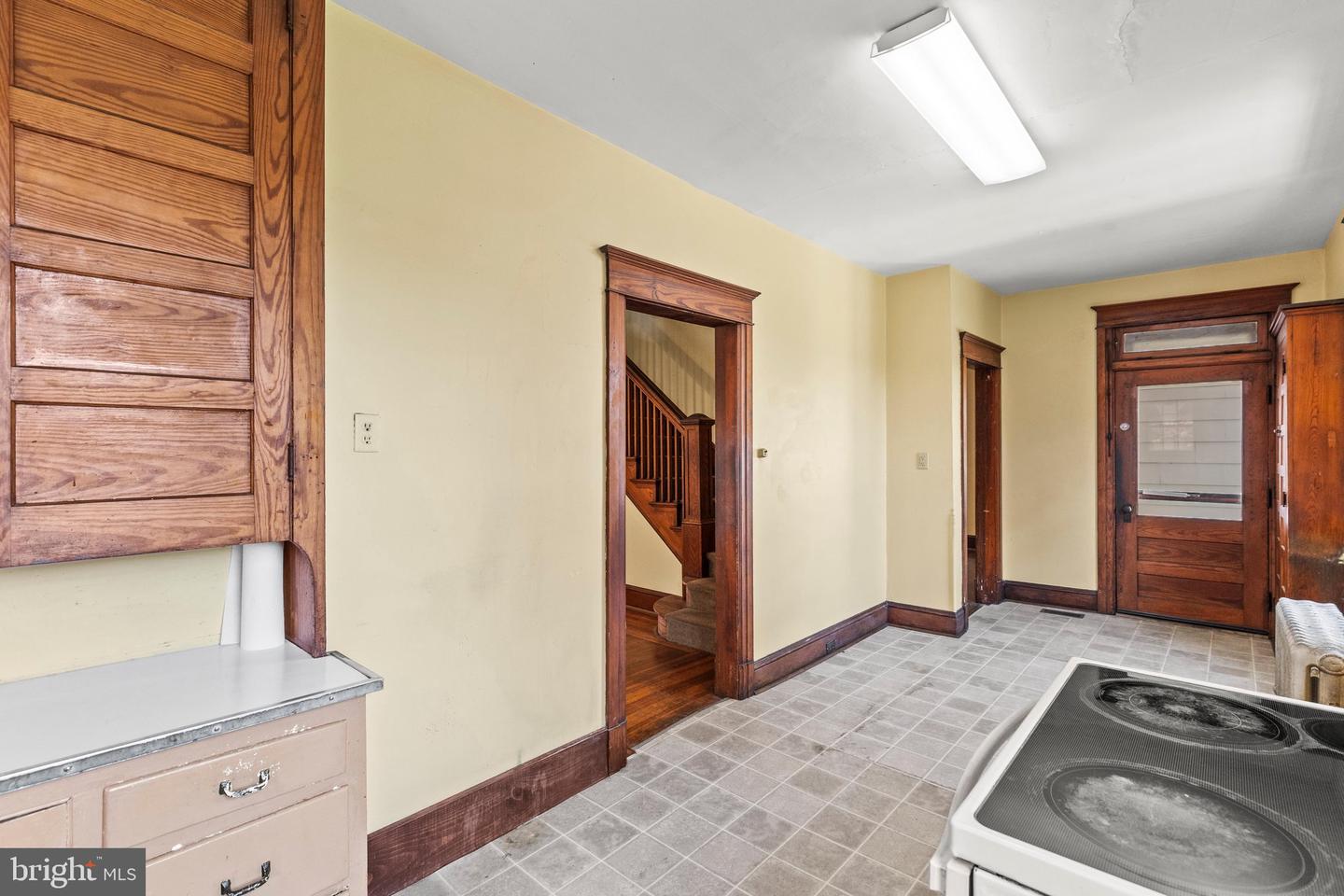 228 Baltimore St Property Photo 19
