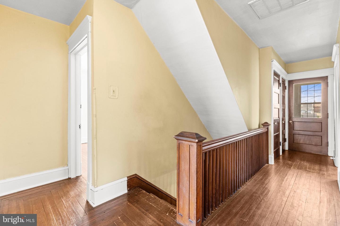 228 Baltimore St Property Photo 37