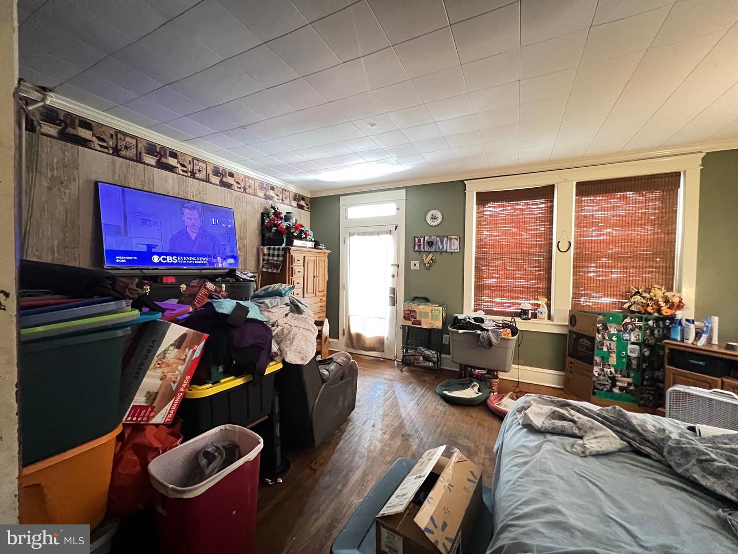 16 E Hanover St Property Photo 3