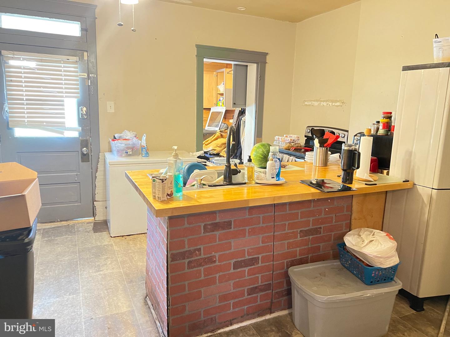 16 E Hanover St Property Photo 6