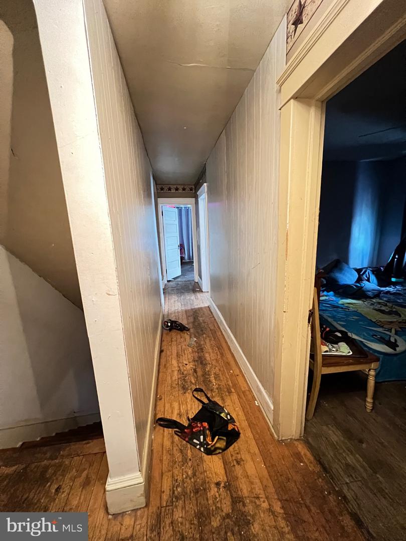 16 E Hanover St Property Photo 11