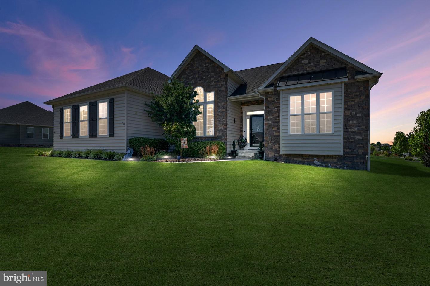 105 Granite Ln Property Photo 1