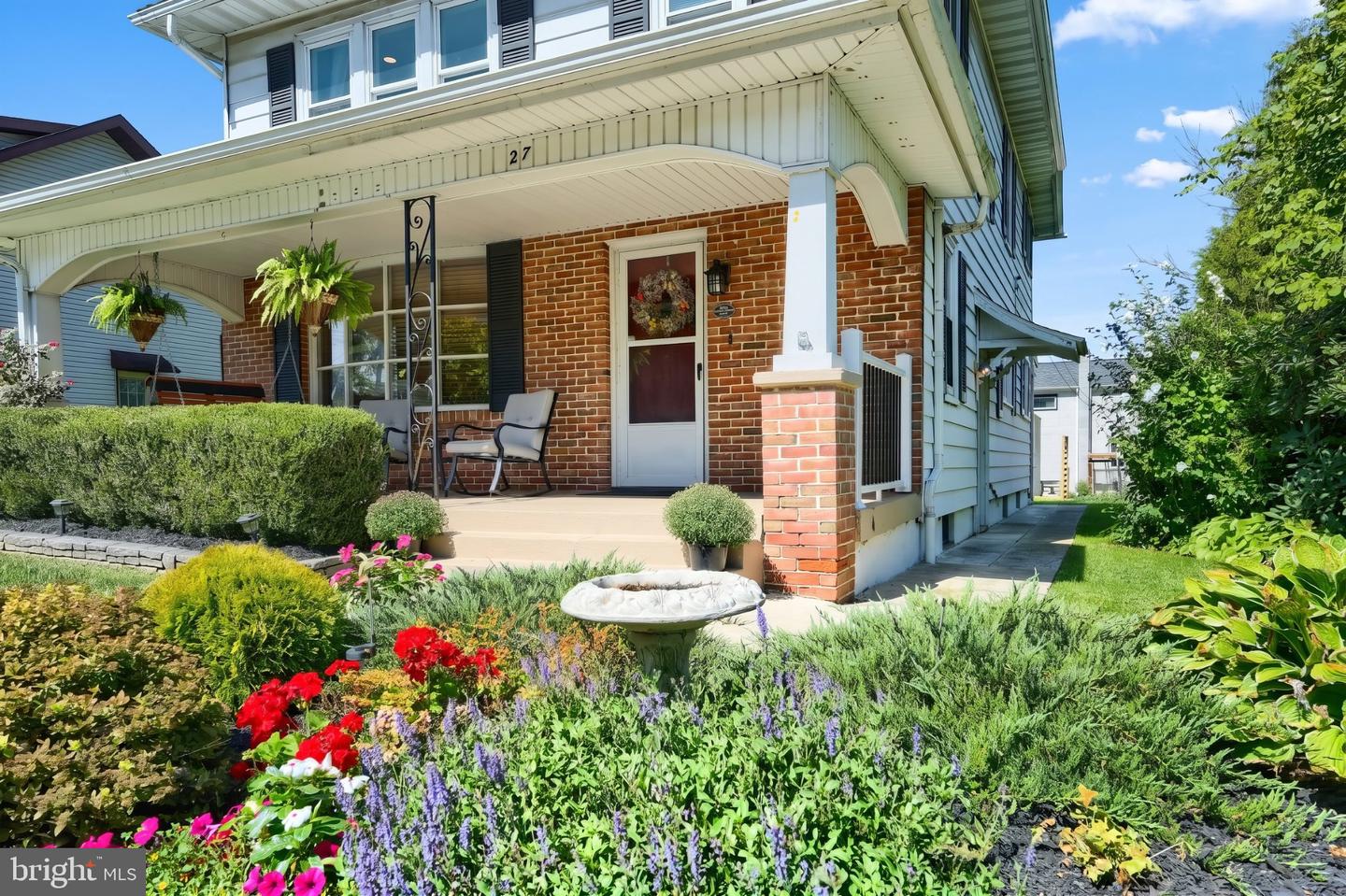 27 Hanover St Property Photo 8