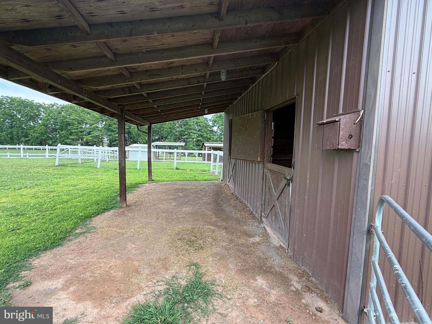 472 Scotch Pine Rd Property Photo 11