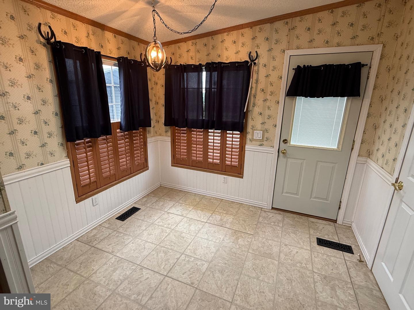 472 Scotch Pine Rd Property Photo 36