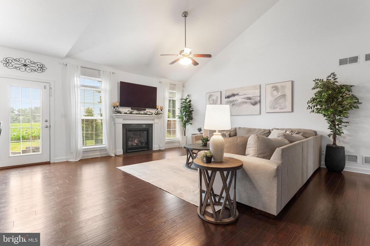 7660 Green Ridge Ln Property Photo 17