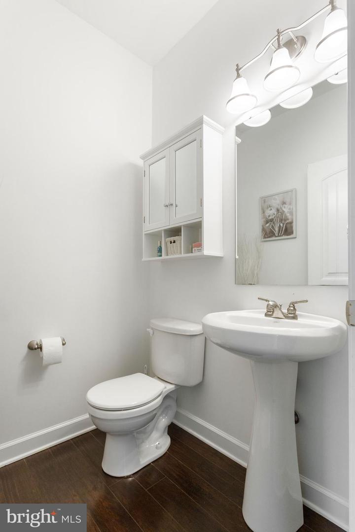 7660 Green Ridge Ln Property Photo 32