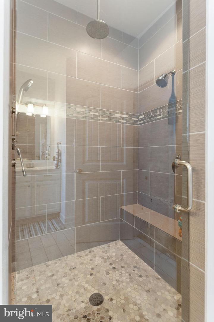 7660 Green Ridge Ln Property Photo 43