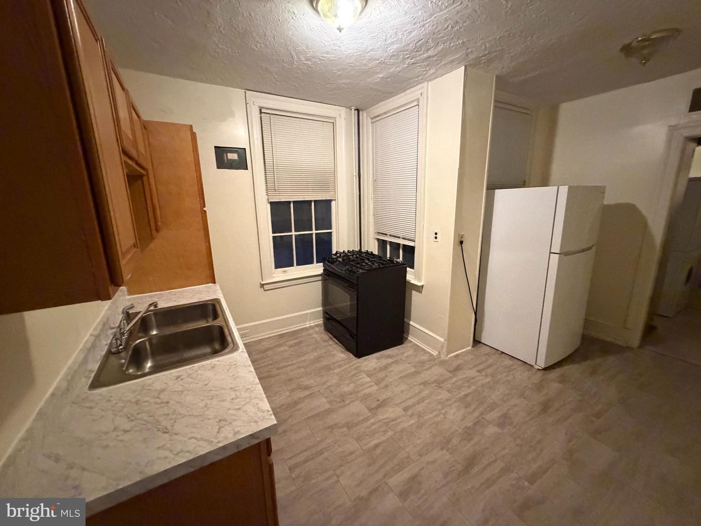 132 W Market St #2a Property Photo 7