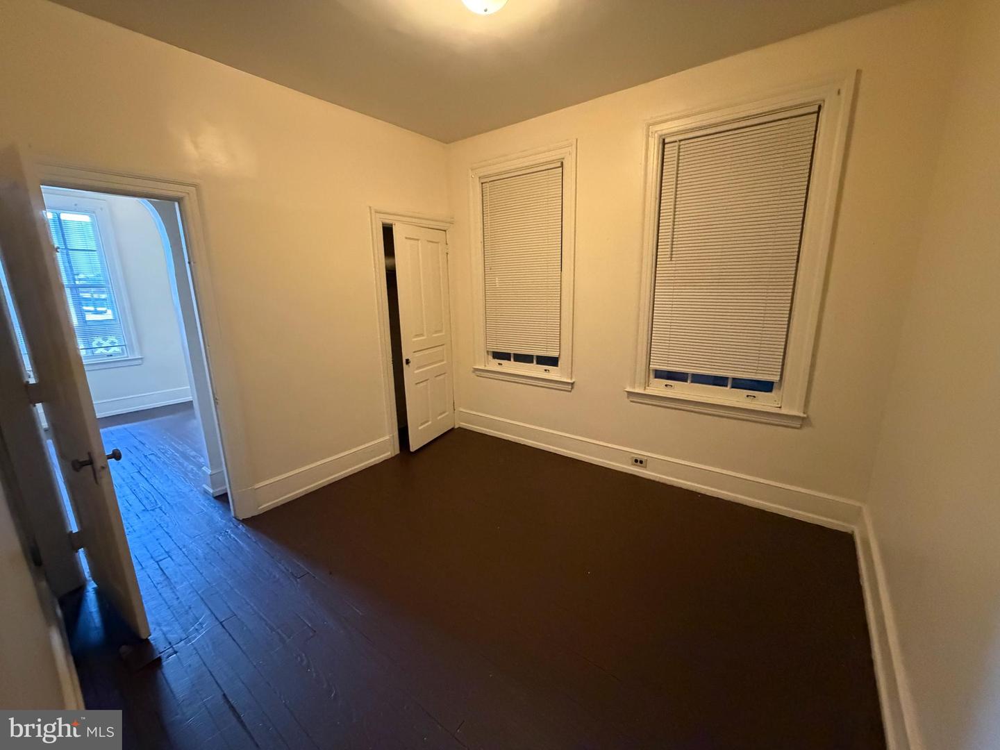 132 W Market St #2a Property Photo 8