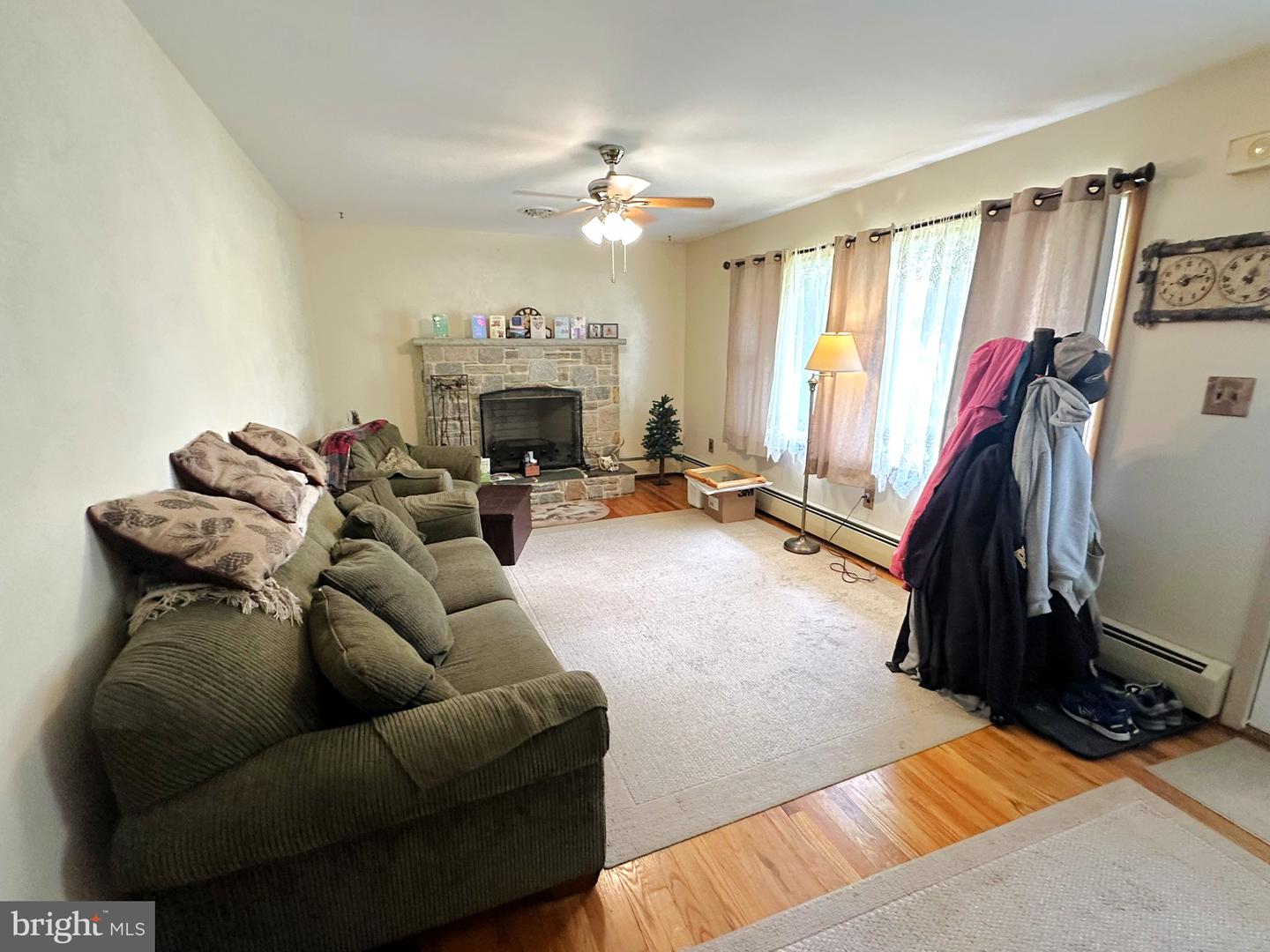 985 Fairview Dr Property Photo 7