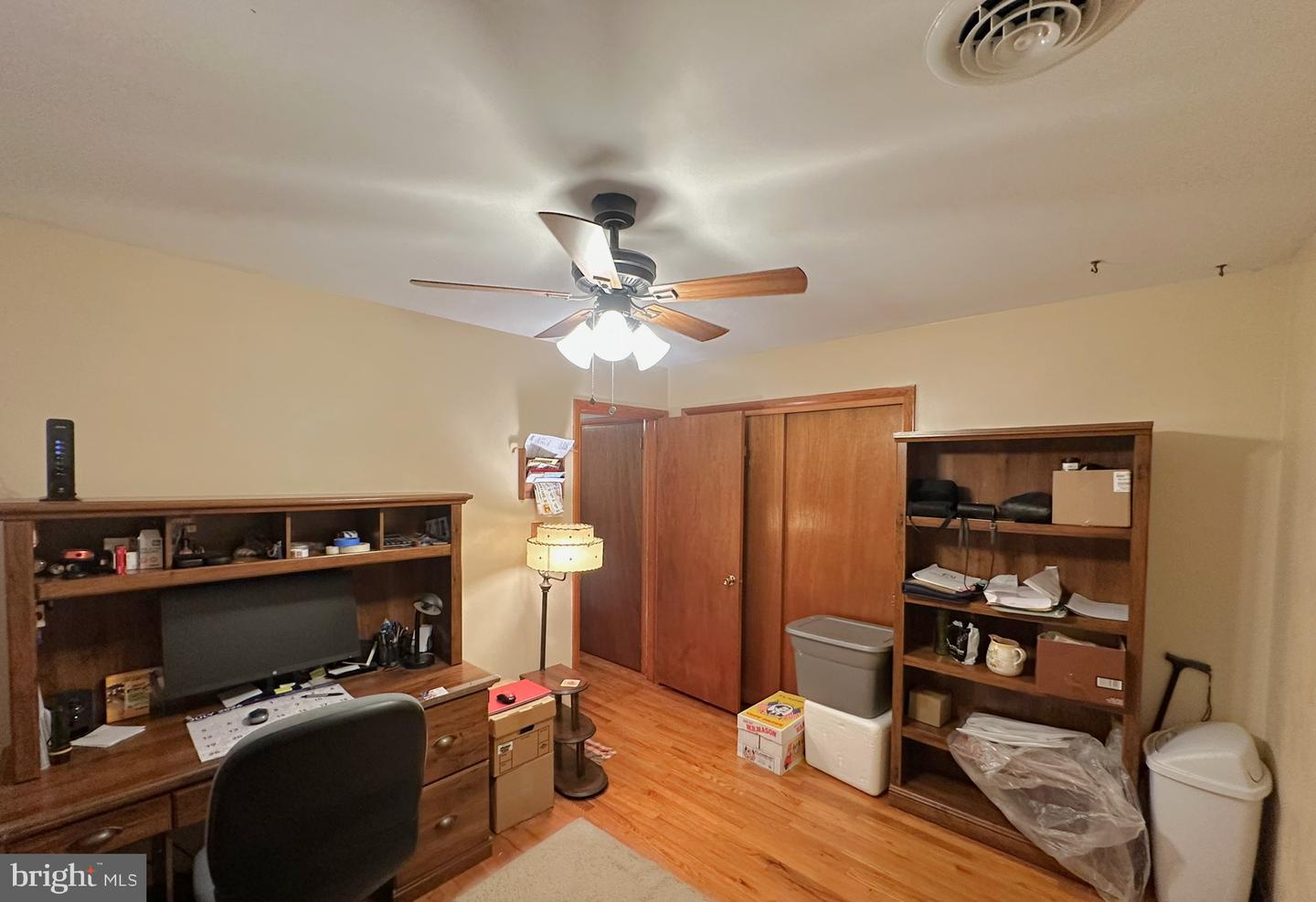 985 Fairview Dr Property Photo 14