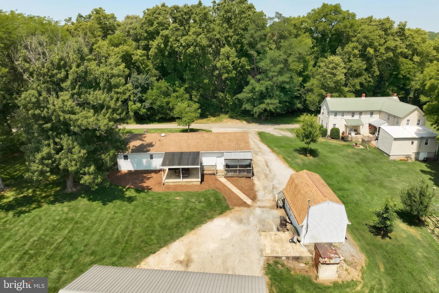 155 4th St Property Photo 40