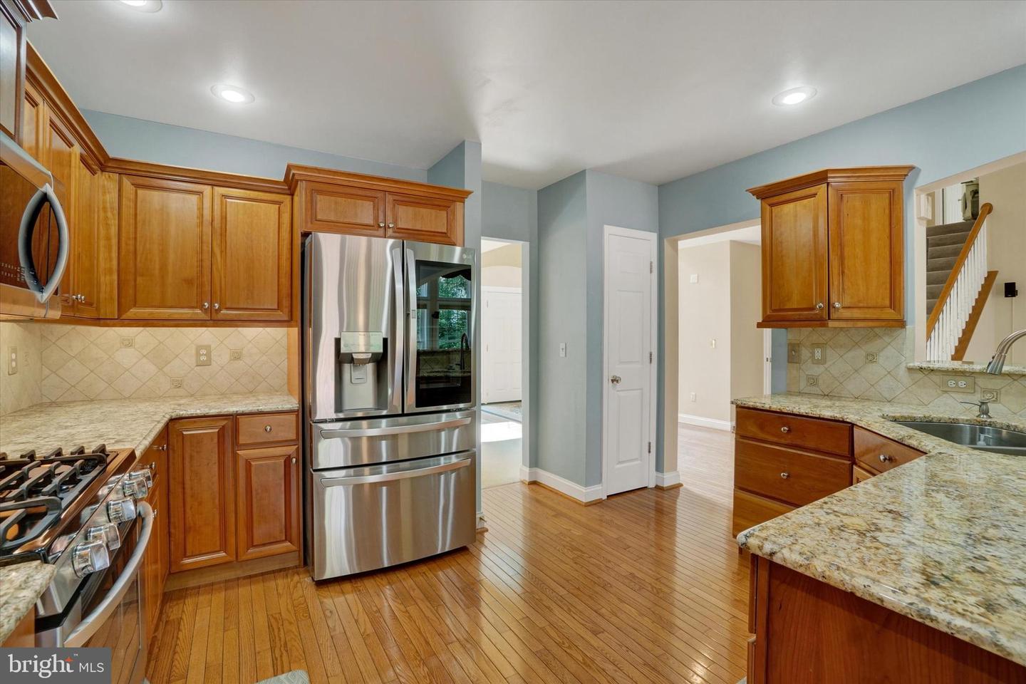 410 Sarah Woods Dr Property Photo 13