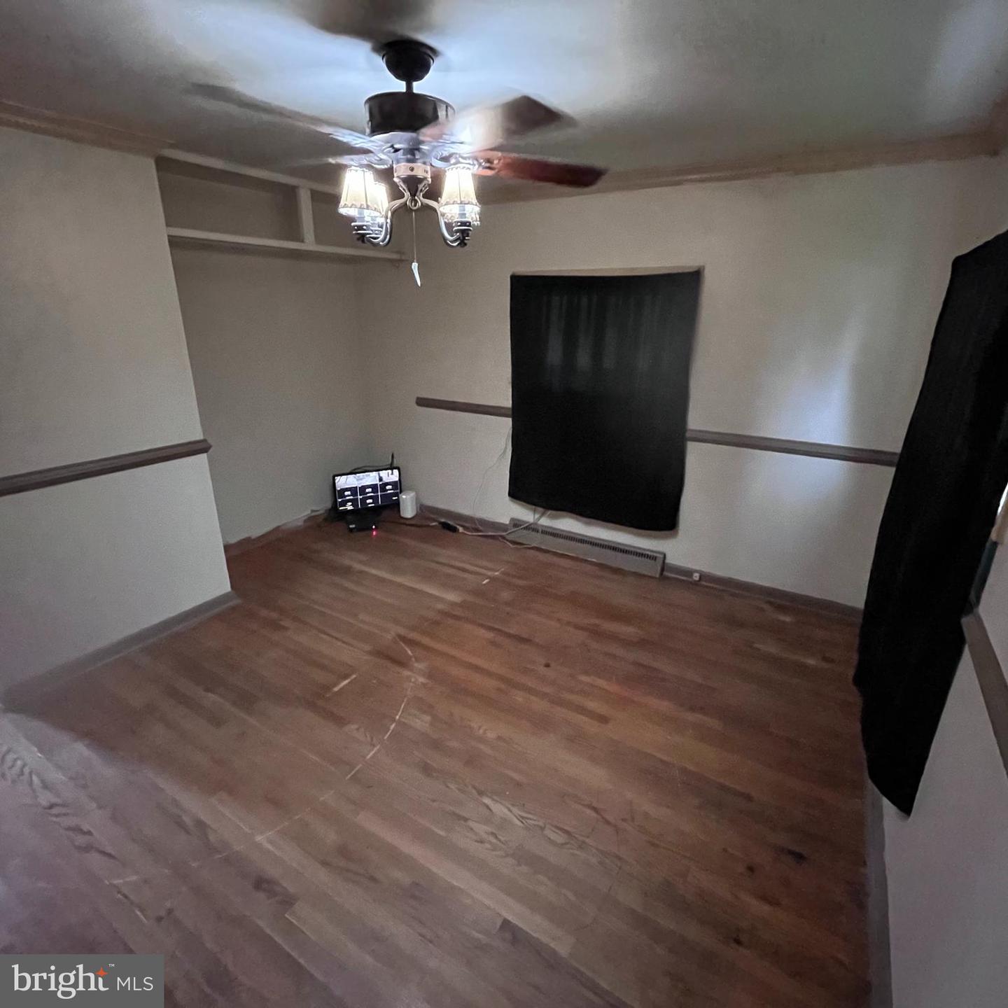 2070 Sandalwood Ct Property Photo 4