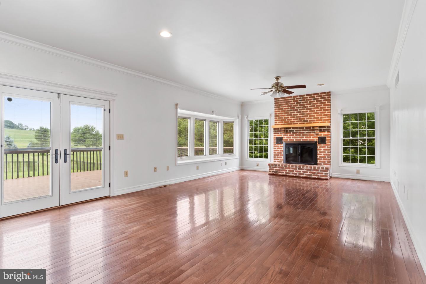 57 Spring Lane Rd Property Photo 14