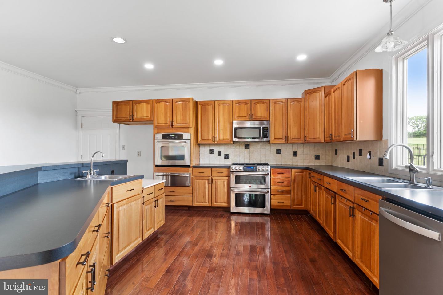 57 Spring Lane Rd Property Photo 18