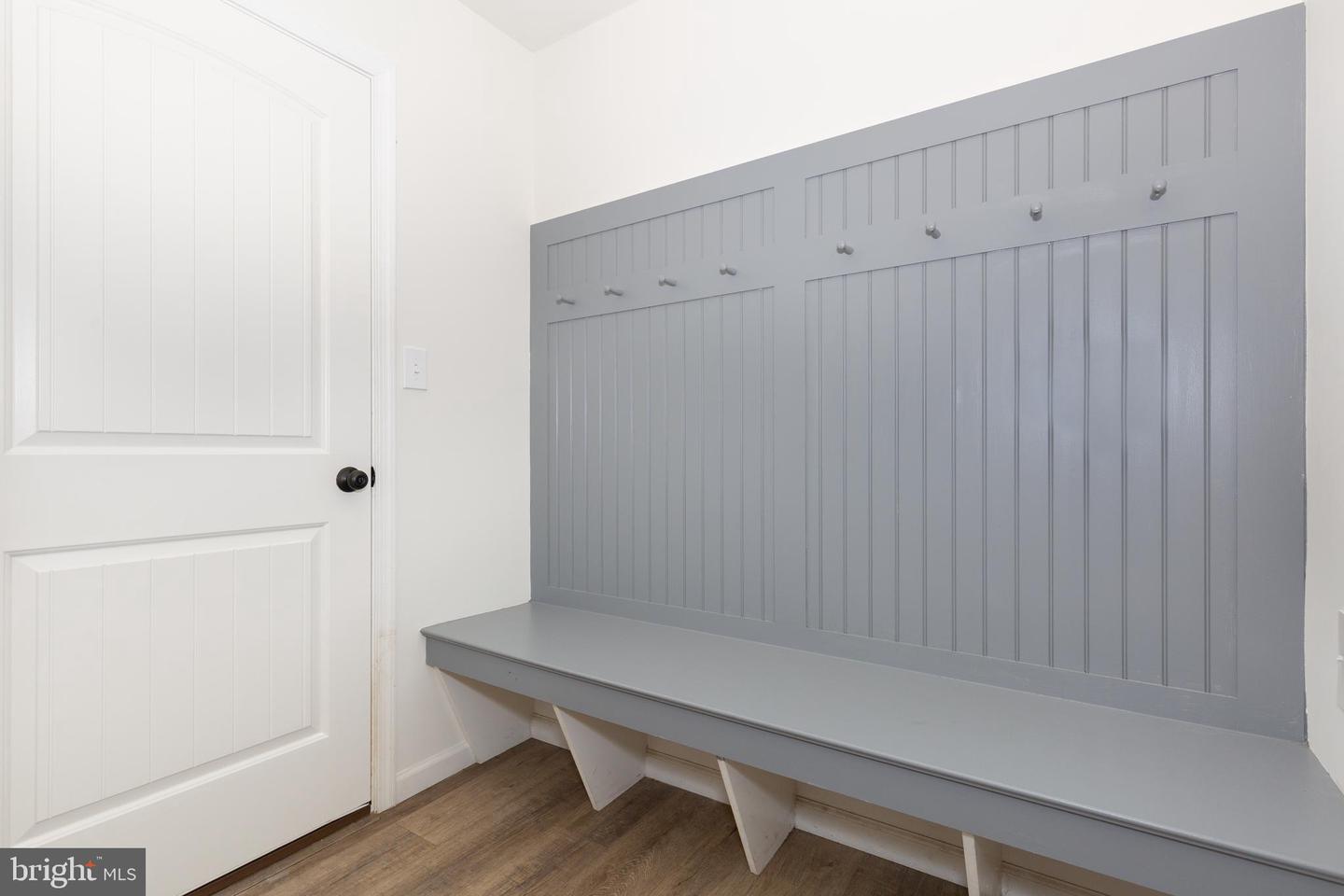 15 Cloverfield St Property Photo 23
