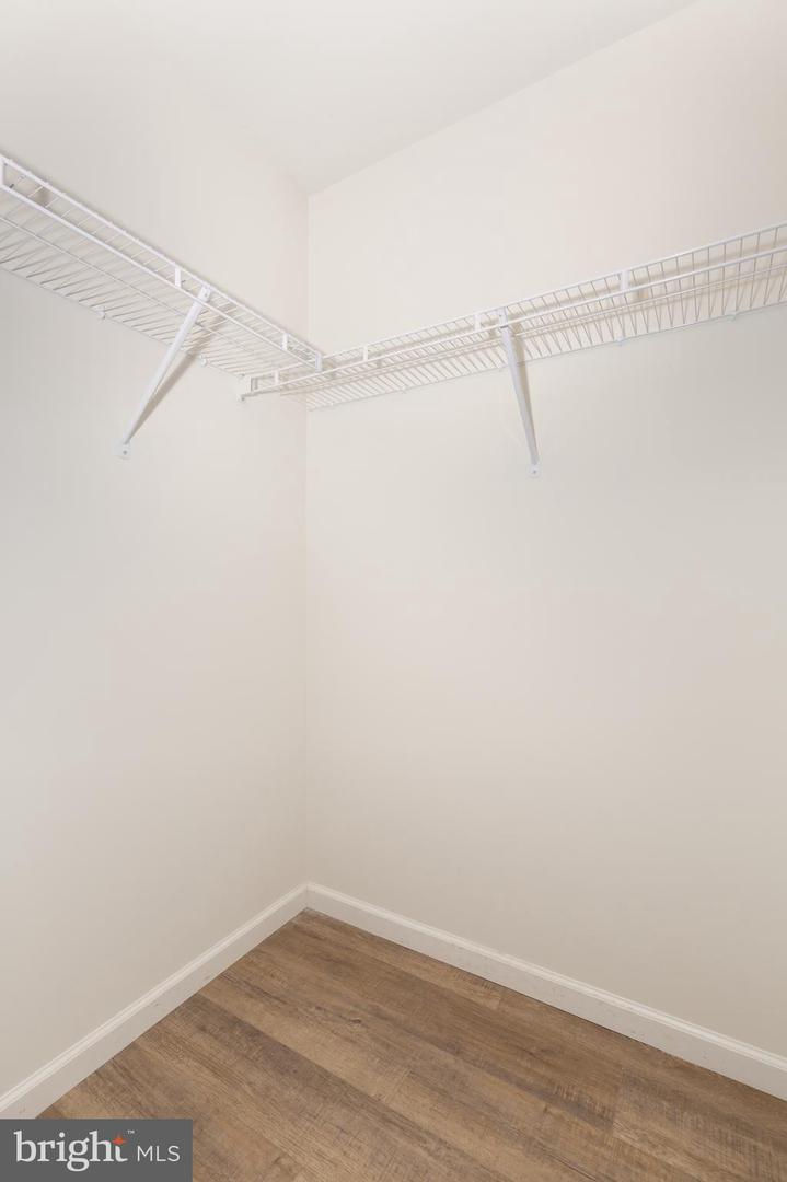 15 Cloverfield St Property Photo 24