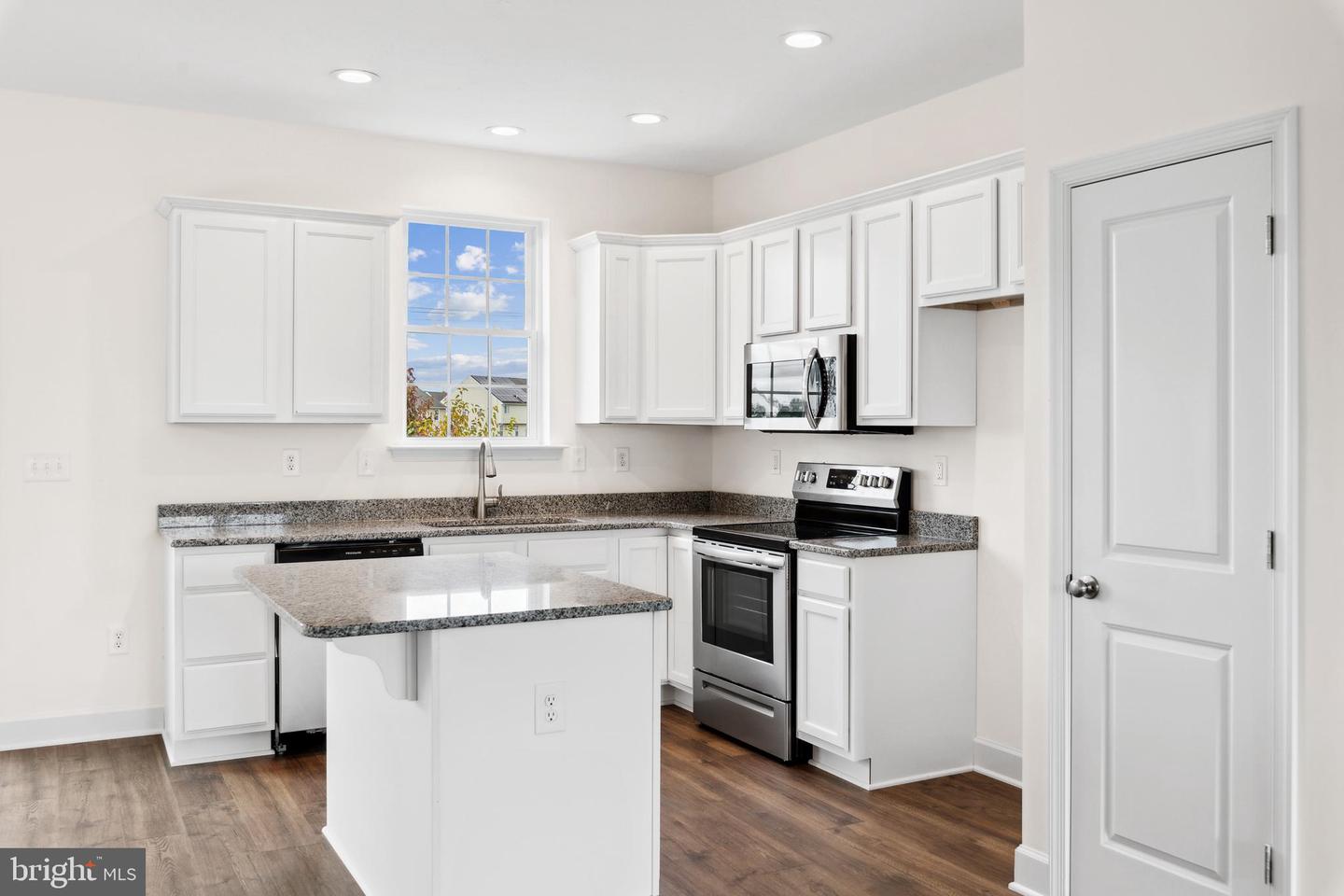 3631 Fieldstone Dr #lot 168 Property Photo 3